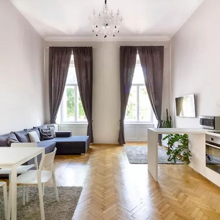Luxury Lisbeth Apartman Budapest Apartment